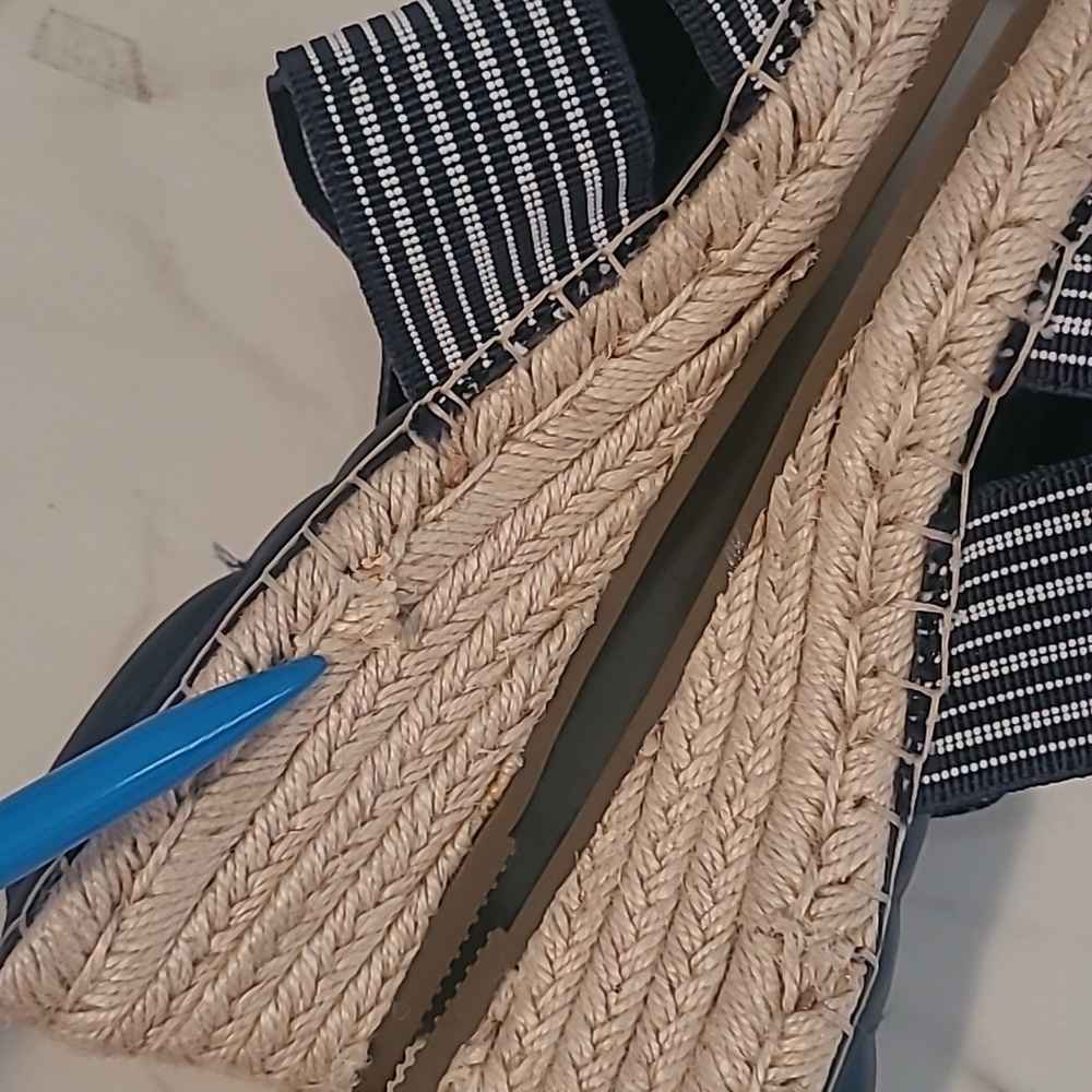 Me Too Cayman Navy Striped Wedge Slip-on Sandals Stretch Bands Wmns 9 Coastal - Picture 8 of 14
